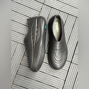 STAND+ Antigrav 1 Ultra Comfort Recovery Black Slip On Shoe Men's 15 Women's 17